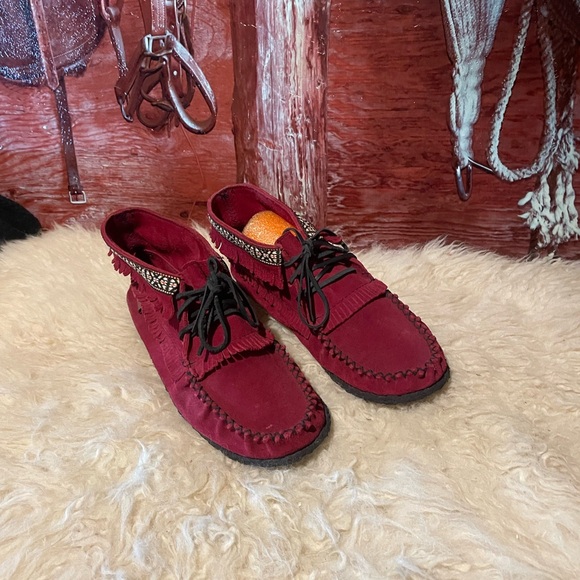 Laurentian Chief suede fringe moccasins - Picture 1 of 11